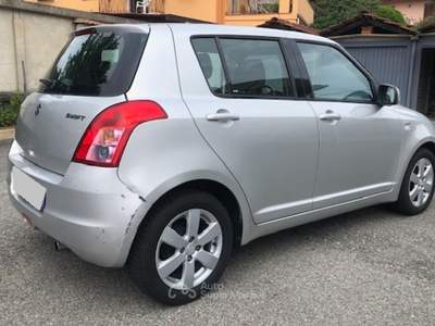 Suzuki Swift auto in ottime condizioni Argento usata BORGOSESIA