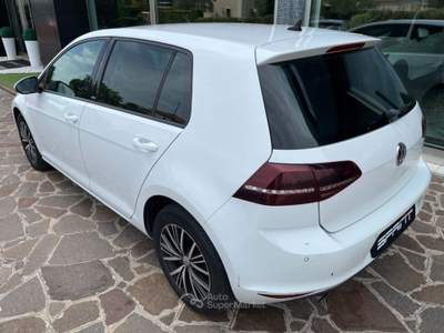 Volkswagen Golf 1.6 TDI 110CV 5P. ALLSTAR Bianco usata Noventa Vicentina