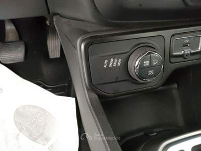 Jeep Renegade 2.0 Mjt 140CV 4WD Limited Nero usata Barletta