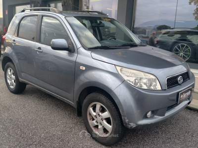Daihatsu Terios 1.5 4WD SX O/F 4X4 Blu/Azzurro usata Tarcento