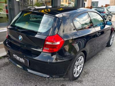 BMW Serie 1 116i i cat 3p Attiva X COMMERCIANTI Argento usata Tarcento