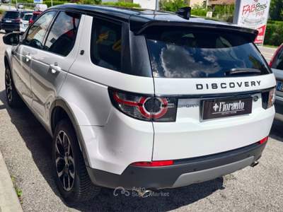 Land Rover Discovery Sport 2.0 TD4 150 CV Auto Premium SE Bianco usata Tarcento