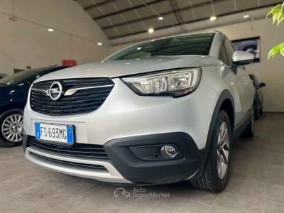 Opel Crossland usato in ottimo stato Argento usata GROSSETO