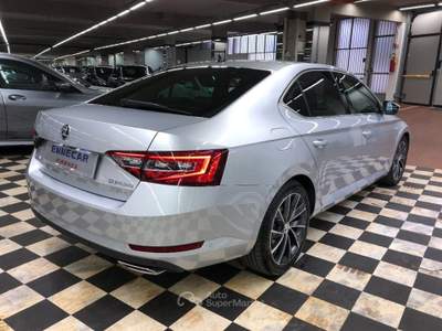 Skoda Superb 2.0 TSI DSG 4x4 Laurin&Klement Argento usata Firenze