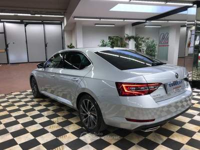 Skoda Superb 2.0 TSI DSG 4x4 Laurin&Klement Argento usata Firenze