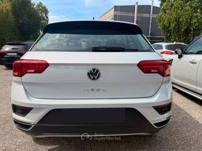 Volkswagen T-Roc 1.0 TSI Business BlueMotion Technology Bianco usata CALCINATO