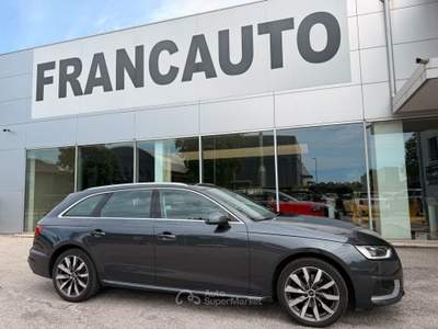 Audi A4 Avant 35 TDI/163 CV S tronic Business Advanced Nero usata CALCINATO