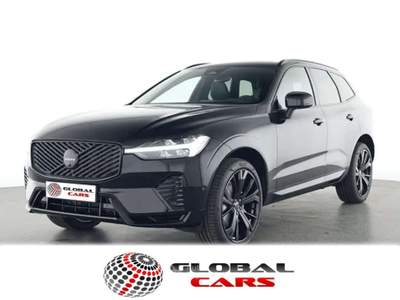 Volvo XC60 XC60 b5 Mild Hybrid BLack Edition AWD auto/Panoram Nero usata Cervignano del Friuli