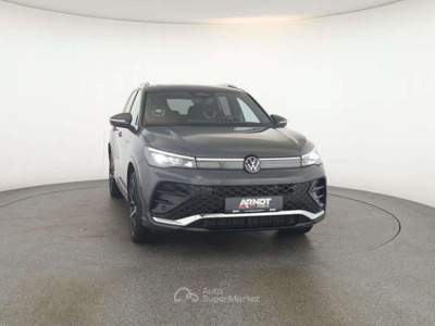 Volkswagen Tiguan Tiguan 2.0 tdi R-Line Plus 4motion 193cv dsg Grigio usata Cervignano del Friuli