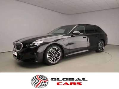 BMW Serie 5 530e 530e xDrive Touring Msport/H-Kardon/Panoramico Nero usata Cervignano del Friuli