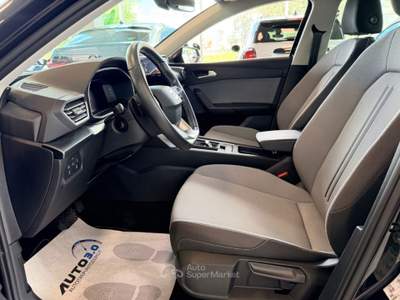 Seat Leon 2.0 TDI 150 CV DSG Style Nero usata Ferrara