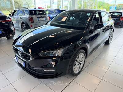 Seat Leon 2.0 TDI 150 CV DSG Style Nero usata Ferrara
