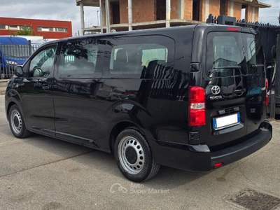 Toyota Proace 2.0D 144CV S&S 9 POSTI LARGE Nero usata Frattaminore