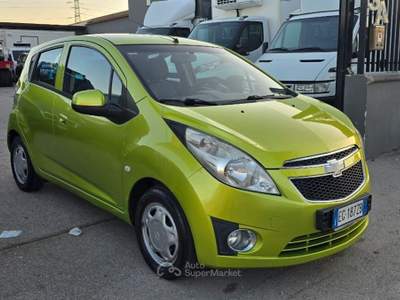 Chevrolet Spark 1.0 LS GPL Eco Logic Giallo usata Frattaminore