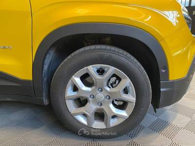Jeep Avenger Unico proprietario Oro usata Monza