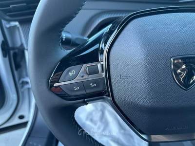 Peugeot 2008  - 2008 1.2 puretech allure s&s 100cv Grigio usata Legnano