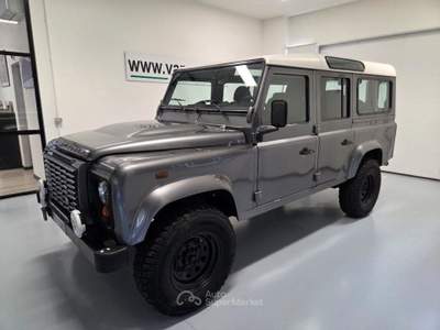 Land Rover Defender 110 2.4 TD4 FRIZIONE NUOVA Grigio usata Parma