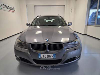 BMW Serie 3 320d d cat xDrive Futura Grigio usata Parma