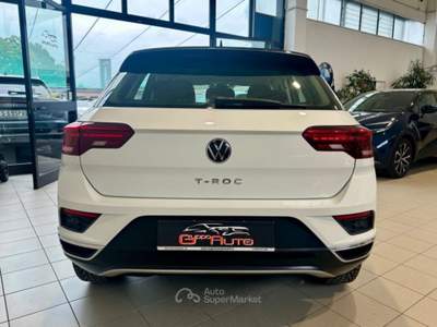 Volkswagen T-Roc 2.0 TDI SCR 150CV DSG Style BMT *ACC* Bianco usata Cassina de' Pecchi