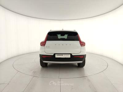 Volvo XC40 Xc40 1.5 t4 recharge phev core auto Bianco usata Cuneo