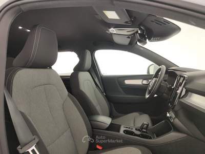 Volvo XC40 Xc40 1.5 t4 recharge phev core auto Bianco usata Cuneo