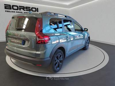Dacia Jogger  -  1.0 tce gpl 100 cv 5 posti extreme up Verde usata Treviso
