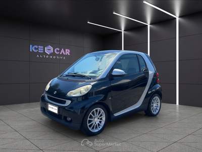 Smart ForTwo Fortwo 1000 52 kw mhd coupé passion Nero usata Roma
