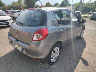 Renault Clio OK NEOPATENTATI, GARANZIA L.12 MESI, BENZINA\GPL Grigio usata Reggio nell'Emilia
