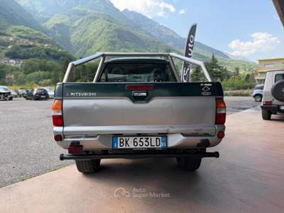 Mitsubishi L200 2.5 TDI 4WD Double Cab Pup. GLS T. Verde usata Niardo