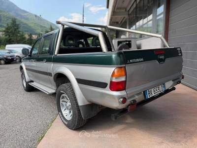 Mitsubishi L200 2.5 TDI 4WD Double Cab Pup. GLS T. Verde usata Niardo