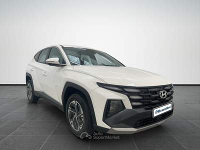 Hyundai Tucson  my26 1.6hev at 2wd xtech Bianco usata Firenze