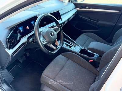 Volkswagen Golf 2.0 TDI 150 CV DSG SCR Life Bianco usata Saonara