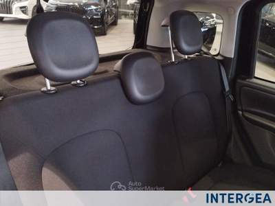 Fiat Panda Panda 1.0 firefly hybrid city cross s&s 70cv 5p.ti Nero usata Sesto Fiorentino