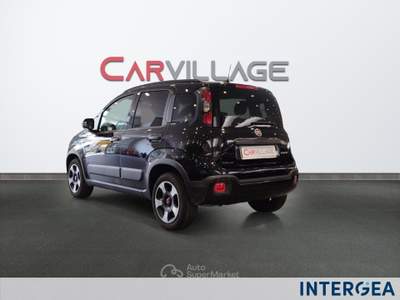 Fiat Panda Panda 1.0 firefly hybrid city cross s&s 70cv 5p.ti Nero usata Sesto Fiorentino
