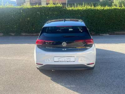 Volkswagen ID.3 Pro Performance Bianco usata Ala