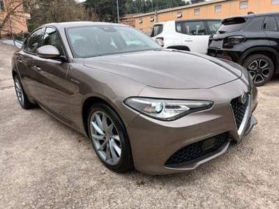 Alfa Romeo Giulia 2200 TD VELOCE 210CV AT8 Q4 PELLE F1 NAV ITALIA Grigio usata Pistoia