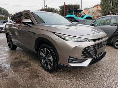 MG HS 1500 T-GDI AT LUXURY 170CV PELLE"19 CAM360 ITALIA Bronzo usata Pistoia