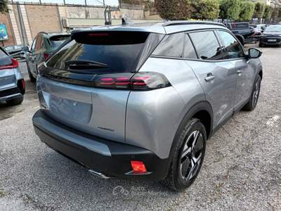 Peugeot 2008 1200 HYBRID ALLURE 145CV E-DCS6 CARPLAY FULL LED Argento usata Pistoia