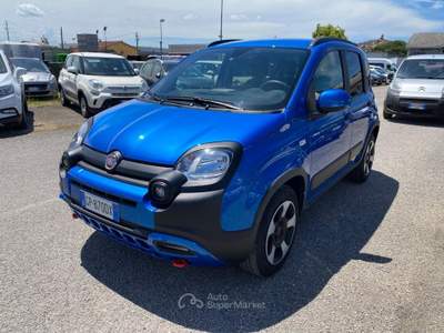 Fiat Panda 1.0 FireFly S&S Hybrid City Cross 5 posti Blu/Azzurro usata Sinalunga