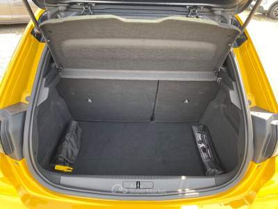Peugeot 208 BlueHDi 100 Stop&Start 5 porte GT Line Giallo usata Sinalunga