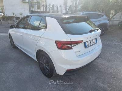 Skoda Fabia 1.0 MPI 80 CV Style Bianco usata Gragnano