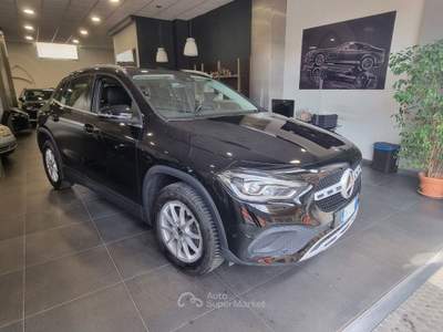 Mercedes-Benz GLA d Automatic Business Nero usata Gragnano