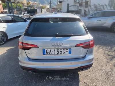 Audi A4 Avant 30 TDI/136 CV S tronic Business Grigio usata Gragnano