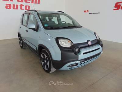 Fiat Panda City Cross Hybrid Verde usata San Vito dei Normanni