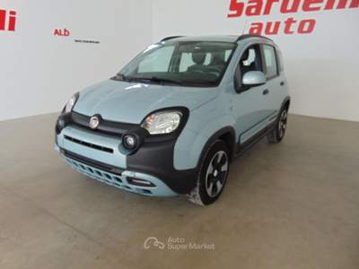 Fiat Panda City Cross Hybrid Verde usata San Vito dei Normanni