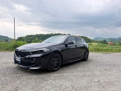 BMW Serie 1 118i tenuta in ottimo stato, unico proprietario, non fumatore usata leinì