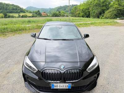 BMW Serie 1 118i tenuta in ottimo stato, unico proprietario, non fumatore usata leinì