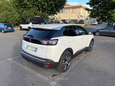 Peugeot 3008 PHEV Bianco usata Fiumicino