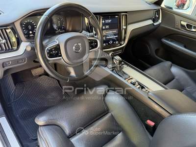 Volvo V60 Cross Country VOLVO V60 Cross Country D4 AWD Geartronic Pro Bianco usata Padova