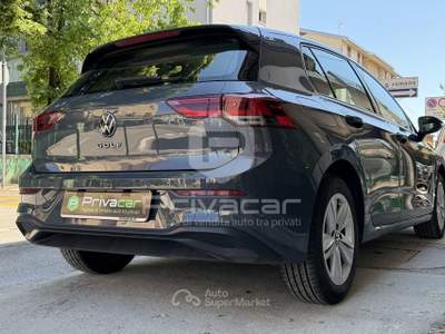 Volkswagen Golf VOLKSWAGEN Golf 2.0 TDI DSG SCR Life Grigio usata Padova